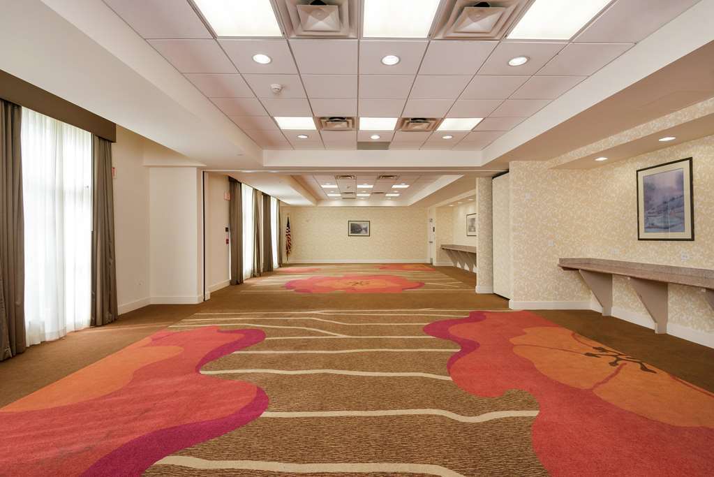 Hilton Garden Inn Kansas City/Kansas Ανέσεις φωτογραφία